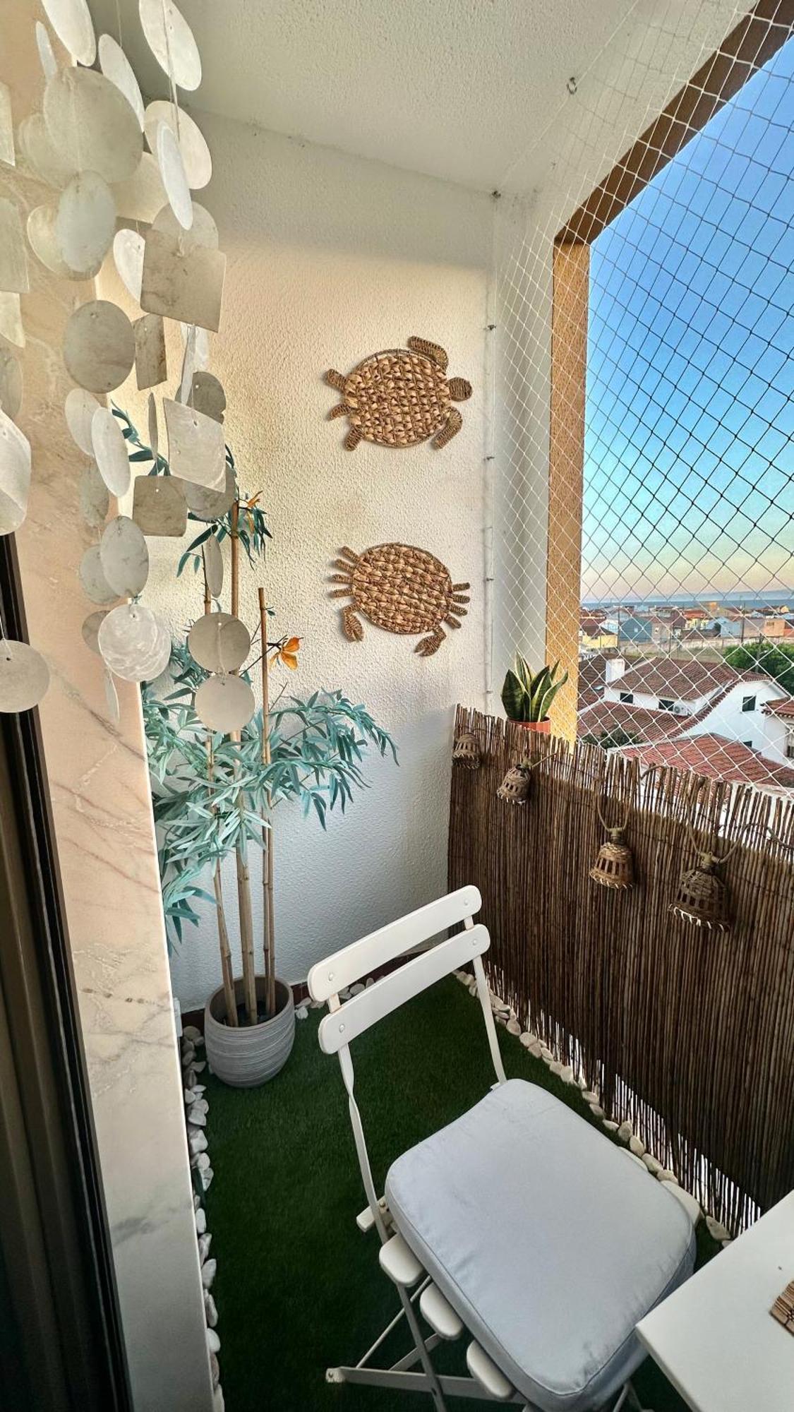 1-Bedroom Sea View Apartment With Private Balcony Costa Da Caparica, Just 5 Minutes From The Beach 卡帕里卡海岸 外观 照片